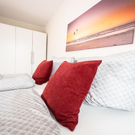 Ambiente-Wohnung - Zentrum Und Park In 5 Minuten Zu Fuss - Parkplatz - Netflix Leipzig Exterior foto